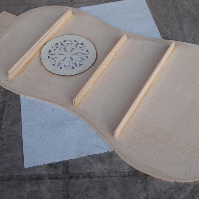 chit-rinascim-tavola